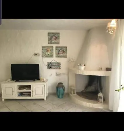 Three Systers' Apartments *
